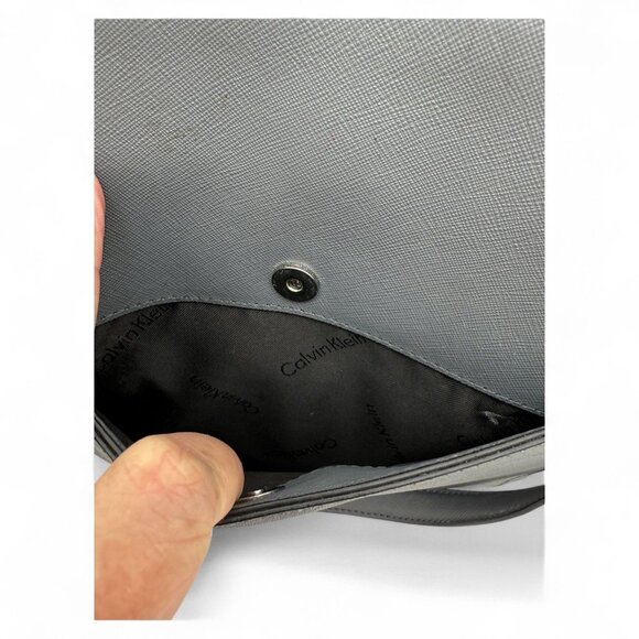 Calvin Klein Black Leather Tote Bag With Chain Straps & Magnetic Closures - Picture 6 of 10